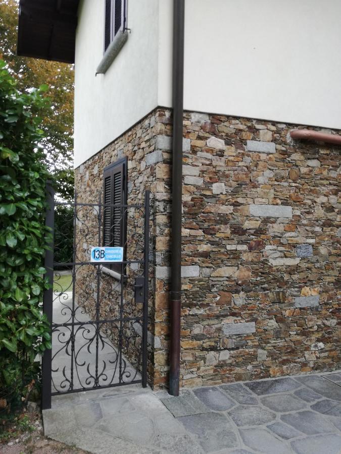 Casale Cadeloro Villa Nebbiuno Luaran gambar