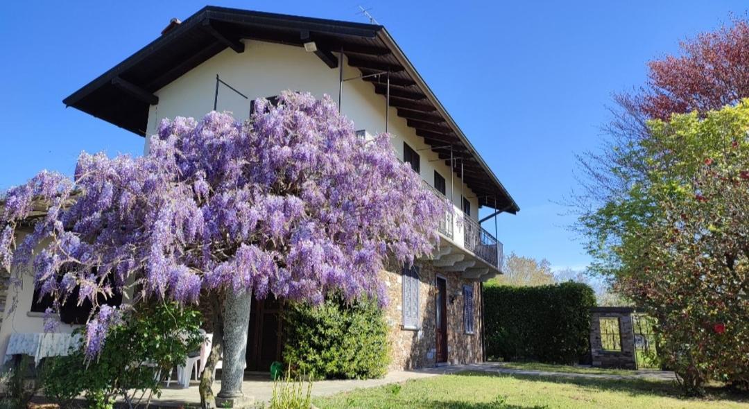 Casale Cadeloro Villa Nebbiuno Bilik gambar