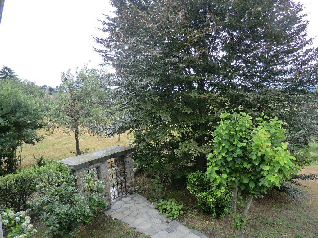 Casale Cadeloro Villa Nebbiuno Luaran gambar