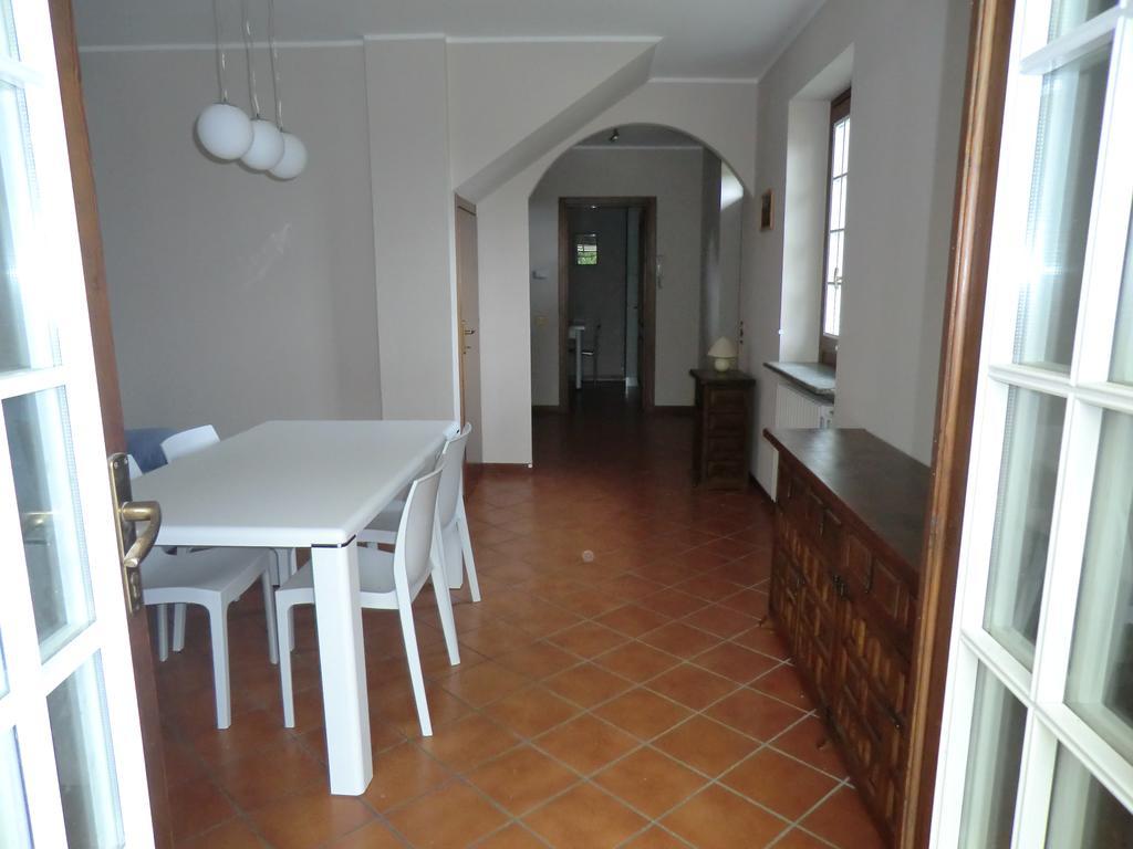 Casale Cadeloro Villa Nebbiuno Luaran gambar